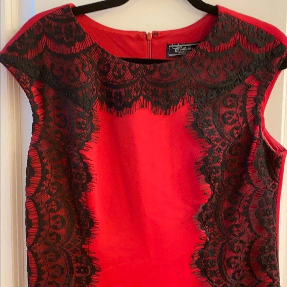 Elegant Black Lace Red Dress - Picture 2 of 5